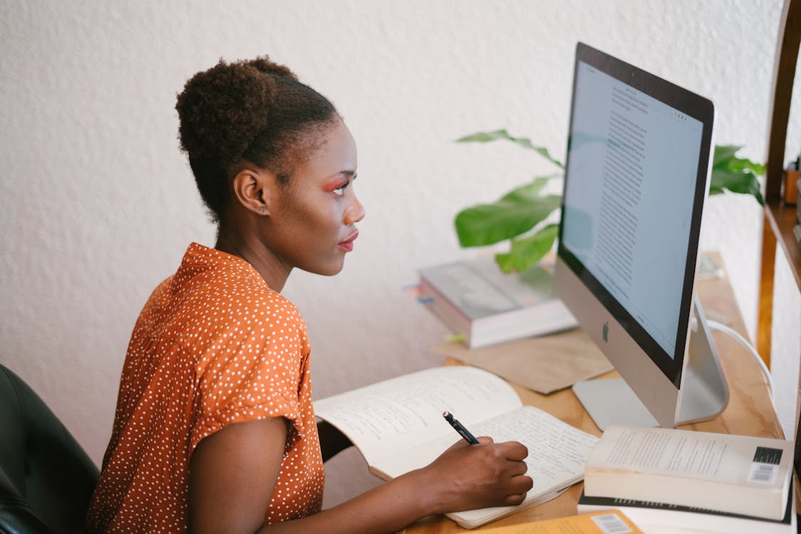 Content & Copywriting by NoxuLabs